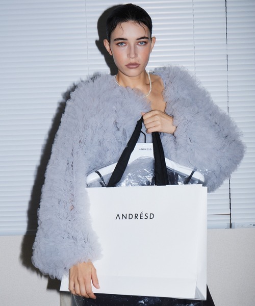 ANDRESD(アンドレスド)の「ボリュームチュールジャケット / VOLUME TULLE JACKET(ノーカラージャケット・レディース・ベージュ/チャコール/グレー/アイボリー・FREE)」の20枚目の写真