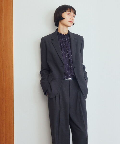 COMME CA ISM(コムサイズム)の「シアバター TRストレッチ シングルジャケット(テーラードジャケット・レディース・チャコール/グレー・L/M)」の3枚目の写真