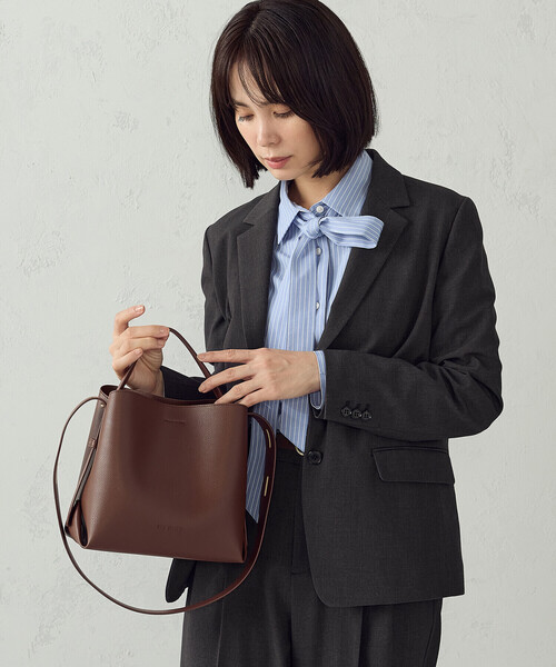 COMME CA ISM(コムサイズム)の「シアバター TRストレッチ シングルジャケット(テーラードジャケット・レディース・チャコール/グレー・L/M)」の8枚目の写真