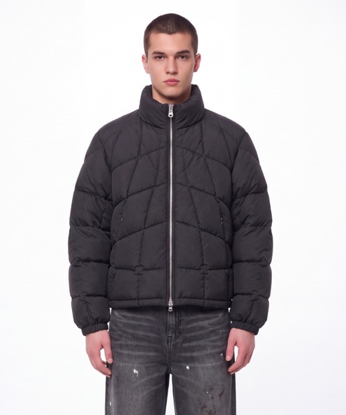 CONZ(コンズ)の「distorted grid puffer jacket(ダウンジャケット/コート・メンズ・チャコールグレー/ブラック・1/4/3/2)」の2枚目の写真
