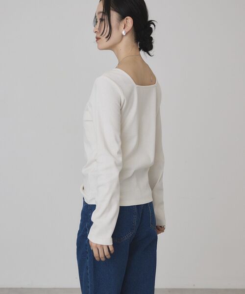 AMERICAN HOLIC(アメリカンホリック)の「【抗菌防臭】2WAYスクエアネックプルオーバー(Tシャツ/カットソー・レディース・オフホワイト/レッド/グレイッシュベージュ/ブラック/グレー系その他・M/L)」の22枚目の写真