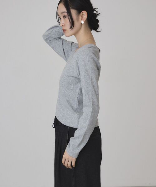 AMERICAN HOLIC(アメリカンホリック)の「【抗菌防臭】2WAYスクエアネックプルオーバー(Tシャツ/カットソー・レディース・オフホワイト/レッド/グレイッシュベージュ/ブラック/グレー系その他・M/L)」の20枚目の写真