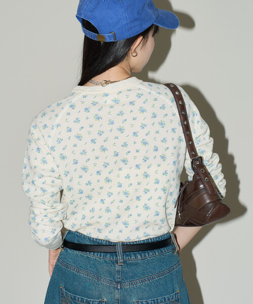 JEMORGAN(ジェーイーモーガン)の「JEMORGAN/ジェーイーモーガン ワッフル 花柄 ラグラン ロンT 限定展開(Tシャツ/カットソー・レディース・ラベンダー/ホワイト/グレー/サックスブルー・フリ-)」の15枚目の写真