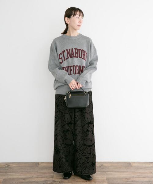 ITEMS URBANRESEARCH(アイテムズ アーバンリサーチ)の「スウェットライクロゴニット(ニット/セーター・レディース・ベージュ/ネイビー/グレー・FREE)」の9枚目の写真