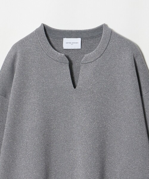 UNITED ARROWS(ユナイテッドアローズ)の「ラメ ジャガード スキッパー ニット ‐ウォッシャブル‐(ニット/セーター・レディース・ダークグレー/ブラック・FREE)」の4枚目の写真