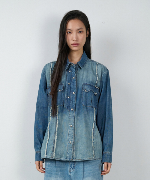 THEVINYLHOUSE(ザバイニルハウス)の「DOUBLE PLACKETS DENIM SHIRTS BLUE(シャツ/ブラウス・レディース・その他・SMALL/MEDIUM/LARGE)」の6枚目の写真