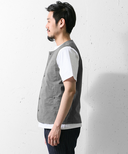 URBAN RESEARCH DOORS MENS(アーバンリサーチ ドアーズ メンズ)の「DOORS T/Cウェザークルーネックベスト(ベスト・メンズ・グレー/ネイビー・40/38)」の6枚目の写真