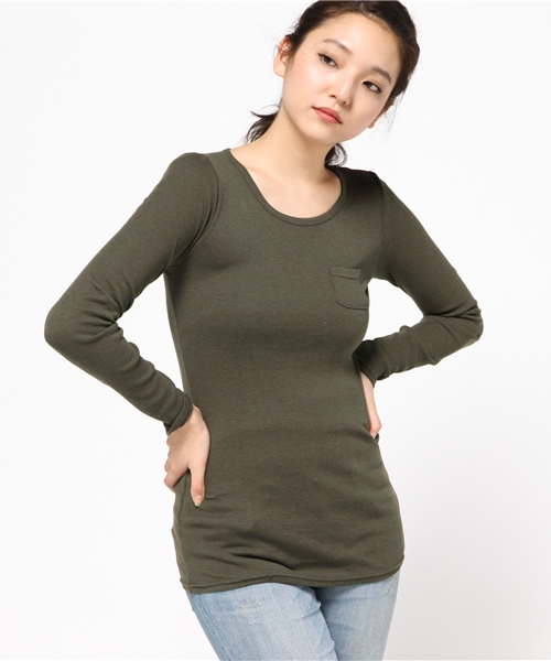 OLD BETTY'S（オールドベティーズ）の「ALOHA Rib 1Pocket T-shirts/リブワンポケットTシャツ（Tシャツ/カットソー・レディース・ダークブラウン/ライトカーキ/ダークネイビー/サーモンピンク/アイボリー/ブラック/ネイビー/ロイヤルブルー/杢グレー/イエロー/サックスブルー/ライトピンク/ワインレッド/モカ/ベージュ/ダークベージュ/ダークグリーン/グレイッシュブルー/ライトイエロー/グレイッシュベージュ/オリーブ/ダークオリーブ・FREE）」の10枚目の写真