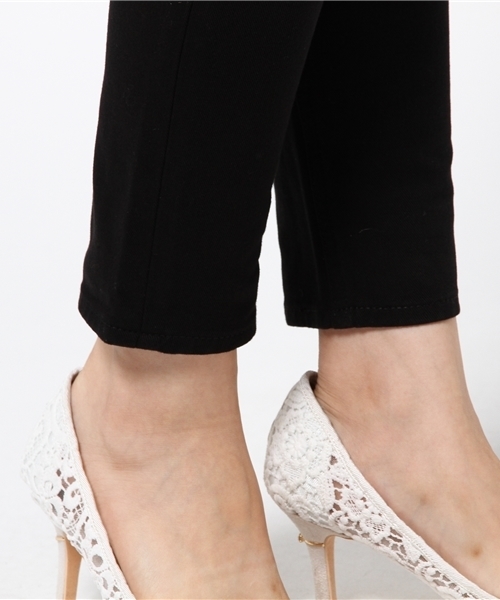 SLY（スライ）の「2WAY STRETCH JW ANKLE SLIM-E（デニムパンツ・レディース・ブラック/ピンク・0/1/2）」の11枚目の写真