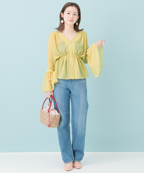 URBAN RESEARCH（アーバンリサーチ）の「UR 前開き袖フレアブラウス（シャツ/ブラウス・レディース・ブラック/ベージュ/イエロー・FREE）」の9枚目の写真