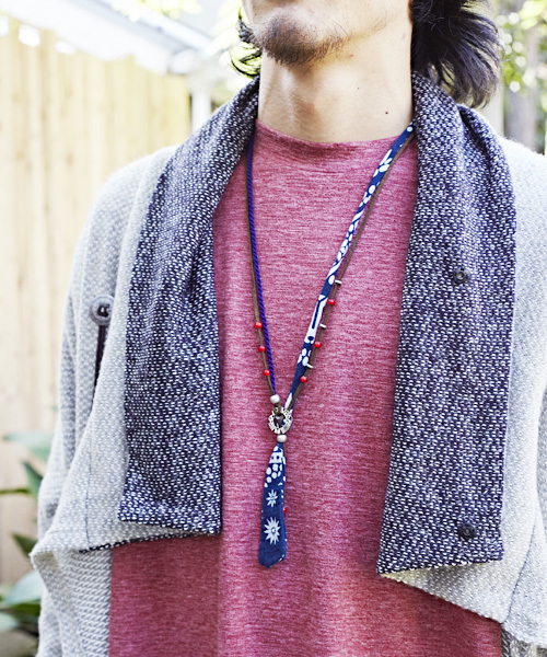 チャイハネ（チャイハネ）の「【チャイハネ】ブルーMEN'Sネックレス（ネックレス・メンズ・ネイビー/ライトブルー・FREE）」の4枚目の写真