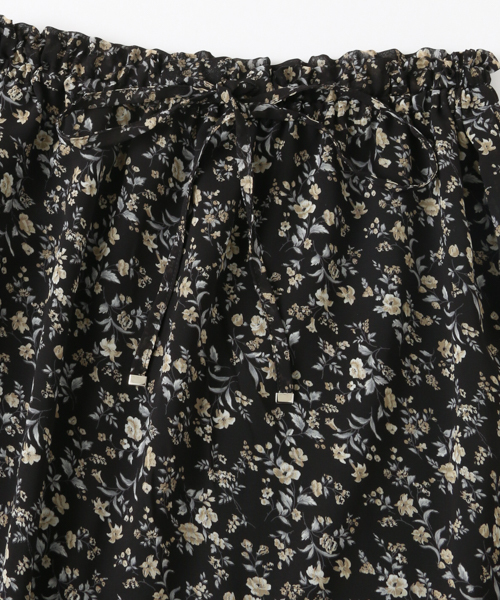 URBAN RESEARCH（アーバンリサーチ）の「ギャザーロングスカート（スカート・レディース・カーキ/その他1・FREE）」の11枚目の写真