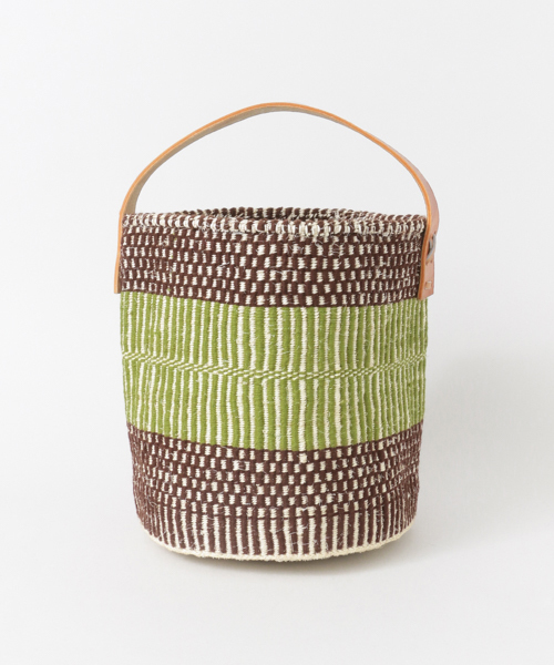 COMPILATION（コンピレーション）の「COMPILATION サイザルバスケット（トートバッグ・レディース・ブラック/ベージュ/ダークブラウン・FREE）」の3枚目の写真