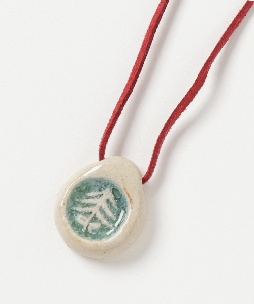 go slow caravan(ゴースローキャラバン)の「devadurga/デヴァドゥルガ KOYA ネックレス(ネックレス・メンズ・オレンジ/ブラウン/グリーン/イエロー/ライトグリーン/レッド/ブラック・FREE)」の6枚目の写真