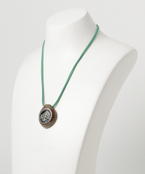 go slow caravan(ゴースローキャラバン)の「devadurga/デヴァドゥルガ KOYA ネックレス(ネックレス・メンズ・オレンジ/ブラウン/グリーン/イエロー/ライトグリーン/レッド/ブラック・FREE)」の12枚目の写真