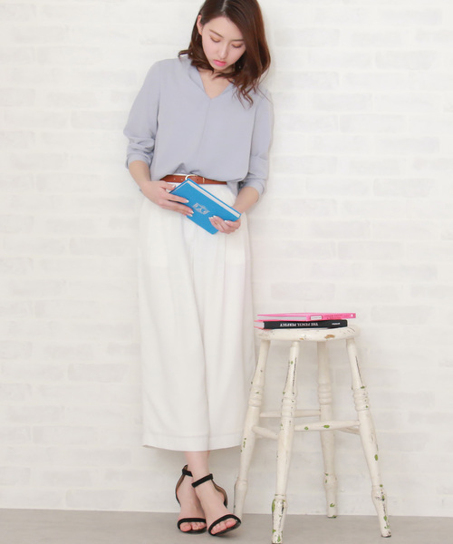 N.(N. Natural Beauty Basic)(エヌエヌナチュラルビューティーベーシック)の「【追加生産】ダブルタックガウチョパンツ(その他パンツ・レディース・グレー/ホワイト/ベージュ/ネイビー・MEDIUM/SMALL)」の17枚目の写真