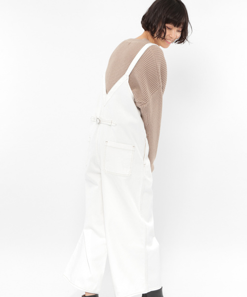 LAKOLE（ラコレ）の「SPRシンチバックサロペット / LAKOLE（サロペット/オーバーオール・レディース・ベージュ/ホワイト/サックスブルー・SMALL/MEDIUM）」の10枚目の写真