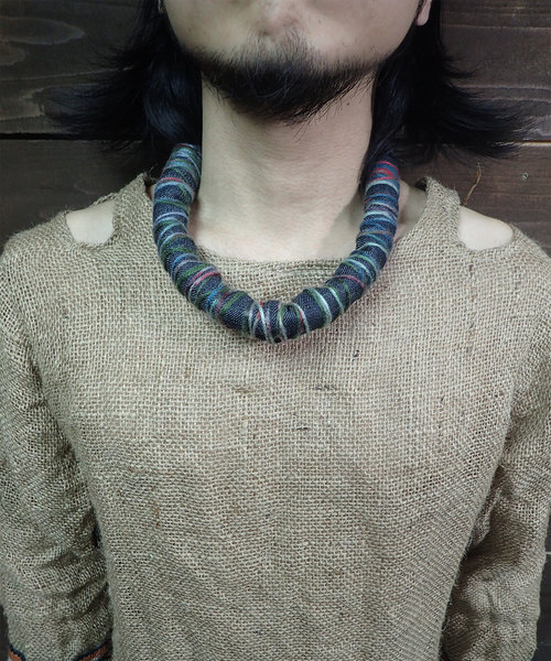 GARA:STRINGS CHOKER
