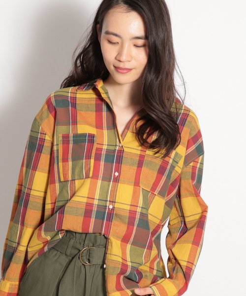 niko and...(ニコアンド)の「カラーマドラスチェックシャツ(シャツ/ブラウス・レディース・ベージュ/ブラウン/グレー/オフホワイト/イエロー/ブルー・MEDIUM/LARGE)」の6枚目の写真