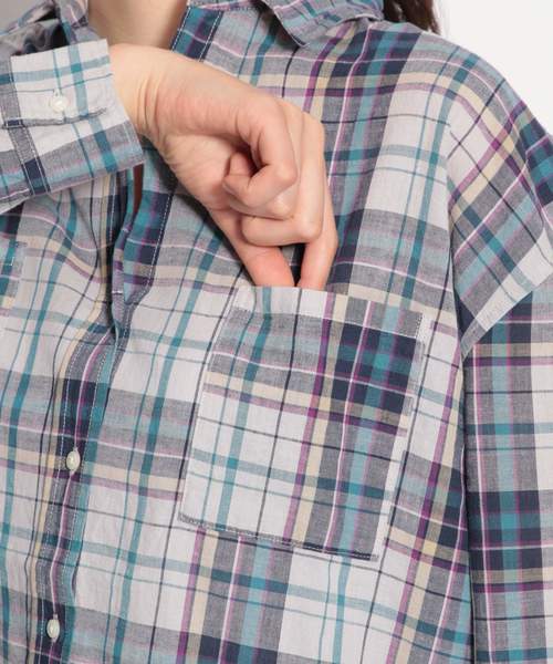 niko and...(ニコアンド)の「カラーマドラスチェックシャツ(シャツ/ブラウス・レディース・ベージュ/ブラウン/グレー/オフホワイト/イエロー/ブルー・MEDIUM/LARGE)」の18枚目の写真