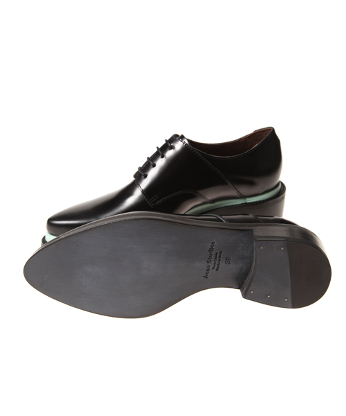 ACNE（アクネ）の「LARK PSS14（ドレスシューズ・レディース・その他/ブラック・36/38/37）」の3枚目の写真