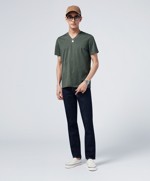 ZOZO（ゾゾ）の「VネックTシャツ［MEN］（Tシャツ/カットソー・メンズ・グレー/ブラック/ブルー/ネイビー/ホワイト/カーキ・マルチサイズ）」の10枚目の写真