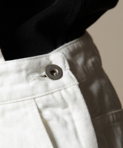 BEAUTY&YOUTH UNITED ARROWS（ビューティーアンドユースユナイテッドアローズ）の「BYBC コットンテーパードオーバーオール ◆（サロペット/オーバーオール・レディース・ホワイト/ネイビー・フリー）」の14枚目の写真