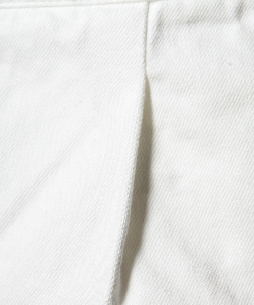 BEAUTY&YOUTH UNITED ARROWS（ビューティーアンドユースユナイテッドアローズ）の「BYBC コットンテーパードオーバーオール ◆（サロペット/オーバーオール・レディース・ホワイト/ネイビー・フリー）」の4枚目の写真