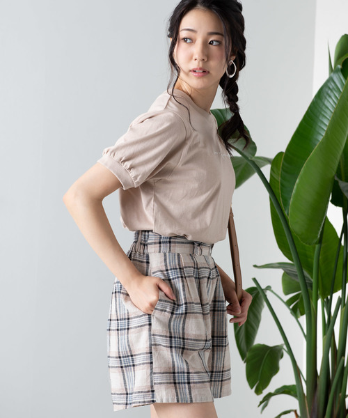 WEGO（ウィゴー）の「WEGO/【セットアップ対応商品】リネンブレンドタックショーツ（その他パンツ・レディース・ブラウン/ブラウン系その他2/ライトベージュ/ベージュ系その他2・FREE）」の4枚目の写真