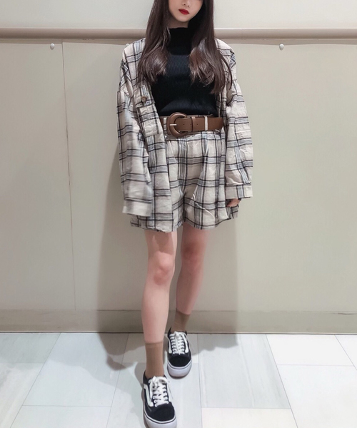 WEGO（ウィゴー）の「WEGO/【セットアップ対応商品】リネンブレンドタックショーツ（その他パンツ・レディース・ブラウン/ブラウン系その他2/ライトベージュ/ベージュ系その他2・FREE）」の6枚目の写真