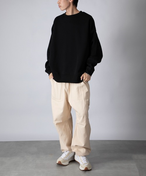 United Athle（ユナイテッドアスレ）の「【United Athle】loose fit nuance color crew neck sweat / ルーズフィット ニュアンスカラー クルーネックスウェット 5627（スウェット・メンズ・ネイビー/グレー/ブラック/ホワイト/ライトパープル/サンドベージュ/スモーキーグリーン系/パープル・M/L/XL）」の17枚目の写真