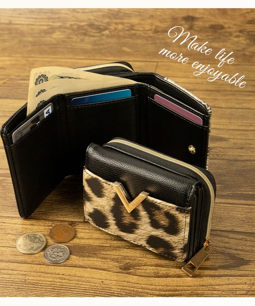 【追跡付】小バッグに♡希少ブラック金具♪3つ折り財布 Amazon | マークジェイコブス 三つ折り財布 レディース ブラック