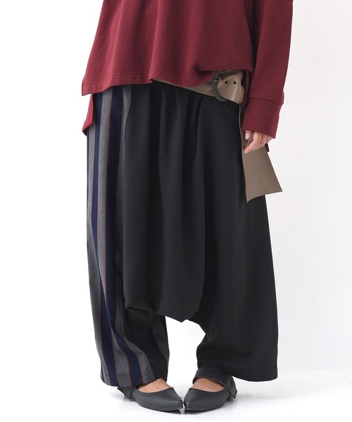 n'OrLABEL（ノアールレーベル）の「『アシメストライプ柄サルエルパンツ』（その他パンツ）」 WEAR