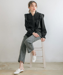 ボウタイフリルブラウス