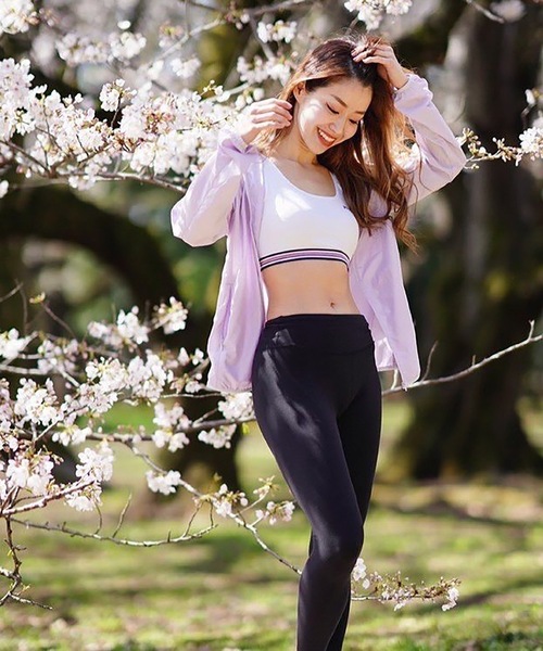 FILA（フィラ）の「【FILA:フィラ】水陸両用ブラトップ / スポーツブラ / 水陸両用アンダー フィットネス ジム ヨガ マリンスポーツ アウトドア（スポーツブラ・レディース・ネイビー/ブラック/ピンク/ターコイズブルー/イエロー/ホワイト・SMALL/MEDIUM/LARGE/X-LARGE）」の2枚目の写真