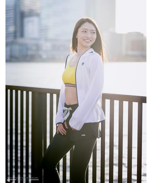 FILA（フィラ）の「【FILA:フィラ】水陸両用ブラトップ / スポーツブラ / 水陸両用アンダー フィットネス ジム ヨガ マリンスポーツ アウトドア（スポーツブラ・レディース・ネイビー/ブラック/ピンク/ターコイズブルー/イエロー/ホワイト・SMALL/MEDIUM/LARGE/X-LARGE）」の5枚目の写真