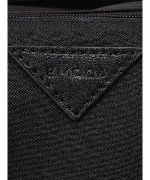 EMODA（エモダ）の「THREEポケットクリップバッグ（ショルダーバッグ・レディース・ブラック/ベージュ・FREE）」の5枚目の写真
