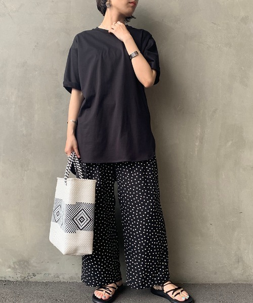 JF Ready Made（ジェイエフレディメイド）の「[JF READY MADE/ジェイエフレディメイド] 天竺ラウンドヘムビッグTシャツ（Tシャツ/カットソー・レディース・ブラック/ホワイト/チャコールグレー/カーキ/ベージュ/ライトグレー・F）」の9枚目の写真