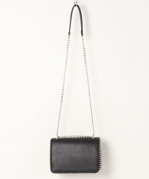 SpRay(スプレイ)の「ボールチェーンショルダーバック(ショルダーバッグ・レディース・ブラック・FREE)」の2枚目の写真