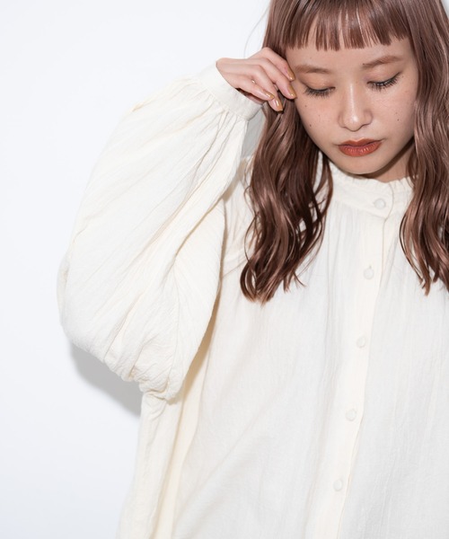 MERLOT（メルロー）の「ヴィンテージ袖バルーンブラウス（シャツ/ブラウス・レディース・ホワイト/ブラック/ナチュラル・FREE）」の18枚目の写真