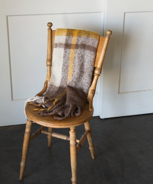 Bou Jeloud（ブージュルード）の「大判チェックストール（ストール/ショール・レディース・ベージュ/ネイビー/レッド・FREE）」の13枚目の写真