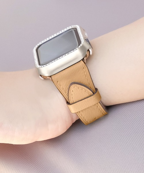 Urban Coral（アーバンコーラル）の「Apple Watch Band / アップルウォッチ バンド メタル  レザー / Urban Coral（デジタル腕時計・レディース・ブラック/シルバー×ブラック/シルバー/ゴールド/ピンクゴールド/シルバー系その他/シルバー×ゴールド/ブルー/ピンク/グレー系その他/ゴールド系その他/シャンパン/ゴールド系/ベージュ系/シルバー系/ブラック系/ライトグレー系2/ピンク系2/パープル系1/ピンク系1/ライトグリーン系1/レッド系2/アイボリー系1/レッド系1/ローズ系2/ベージュ系2/ブラウン系2/ベージュ系1/ブルー系1/グレー系1/ブラウン系1/ライトグレー系1/グレー系2/ローズ系1/ブラック系3/ホワイト系3/グレー系3/ベージュ系3/パープル系3/グレー系4/オレンジ系3/ピンク系4/ピンク系3/ベージュ系4/ブルー系3/レッド系3/パープル系4/ピンク系/オレンジ系4/ブラウン系3/ベージュ系その他5/ローズ系3/グレー系6/グレー系5・40mm/44mm）」の17枚目の写真