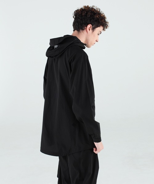 Y-3（ワイスリー）の「M CLASSIC LIGHT RIPSTOP HOODED WINDBREAKER