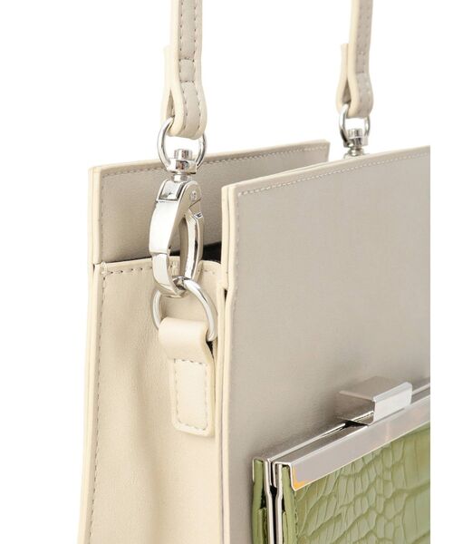 MURUA(ムルーア)の「フロントポケットミニバッグ(ショルダーバッグ・レディース・ブラック/カーキ・FREE)」の9枚目の写真