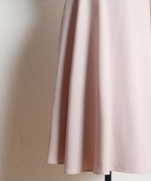 tocco closet(トッコ クローゼット)の「ベルト付きラッフルフリル×プリーツ切り替え配色スカート(スカート・レディース・ピンクベージュ/ブラウン/グレー系その他・M)」の18枚目の写真