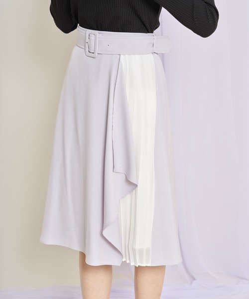 tocco closet(トッコ クローゼット)の「ベルト付きラッフルフリル×プリーツ切り替え配色スカート(スカート・レディース・ピンクベージュ/ブラウン/グレー系その他・M)」の4枚目の写真