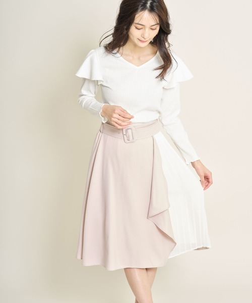 tocco closet(トッコ クローゼット)の「ベルト付きラッフルフリル×プリーツ切り替え配色スカート(スカート・レディース・ピンクベージュ/ブラウン/グレー系その他・M)」の12枚目の写真