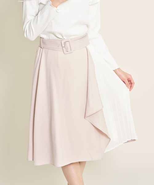 tocco closet(トッコ クローゼット)の「ベルト付きラッフルフリル×プリーツ切り替え配色スカート(スカート・レディース・ピンクベージュ/ブラウン/グレー系その他・M)」の5枚目の写真