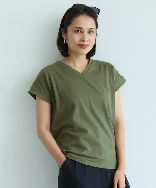 coca(coca)(コカ)の「\新色登場/フレンチスリーブVネックTシャツ COTTON from the US(Tシャツ/カットソー・レディース・ホワイト/ブラック/ベージュ/カーキ/オレンジ/ライトグリーン/キャメル/ネイビー/ダークグリーン/レッド/ライトブルー/チャコール/マスタード/ブラウン・M/L/XL)」の7枚目の写真