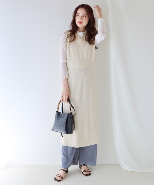 BLUEEAST(ブルーイースト)の「ロングニットベスト(ベスト・レディース・アイボリー/ブラック/グレー・MEDIUM)」の6枚目の写真